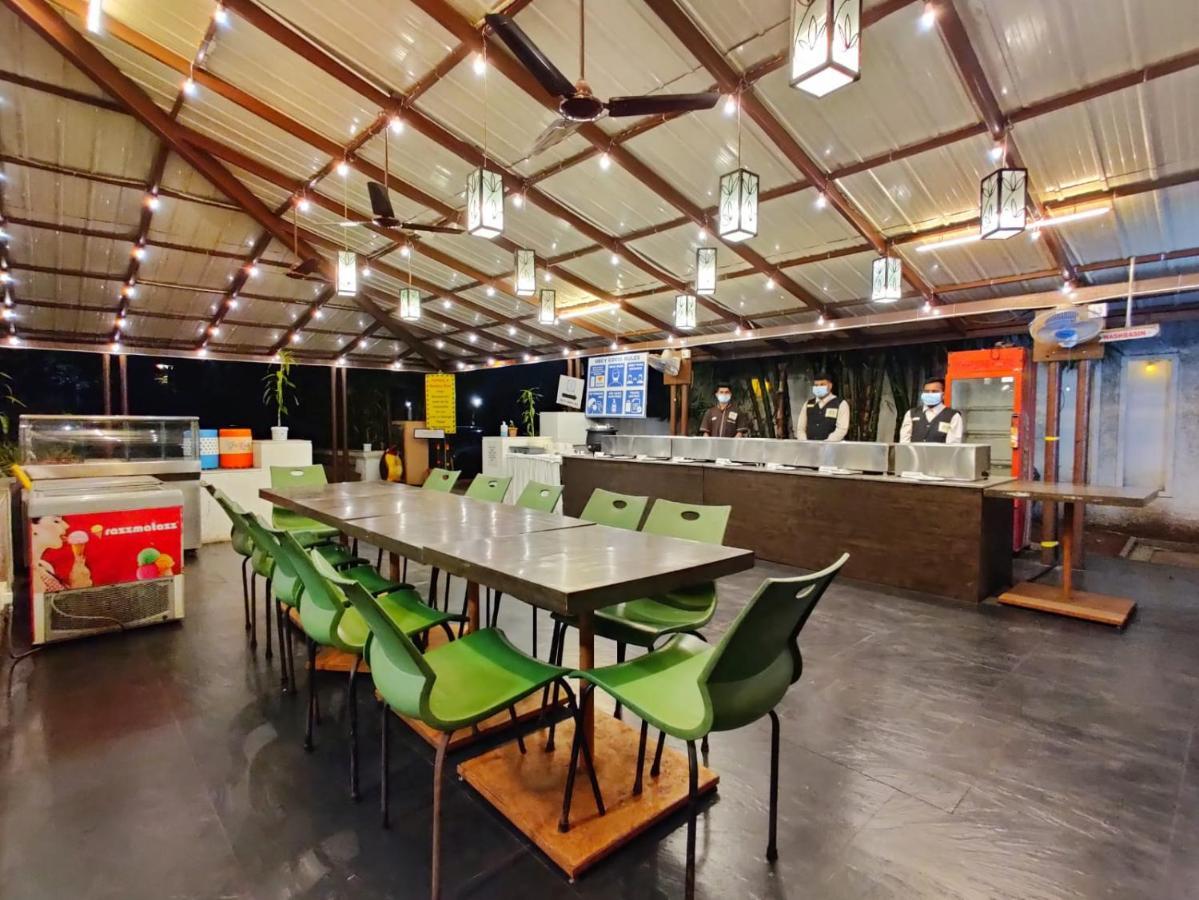 Hotel Ashwin Igatpuri, Pure Veg & Jain Food Bagian luar foto