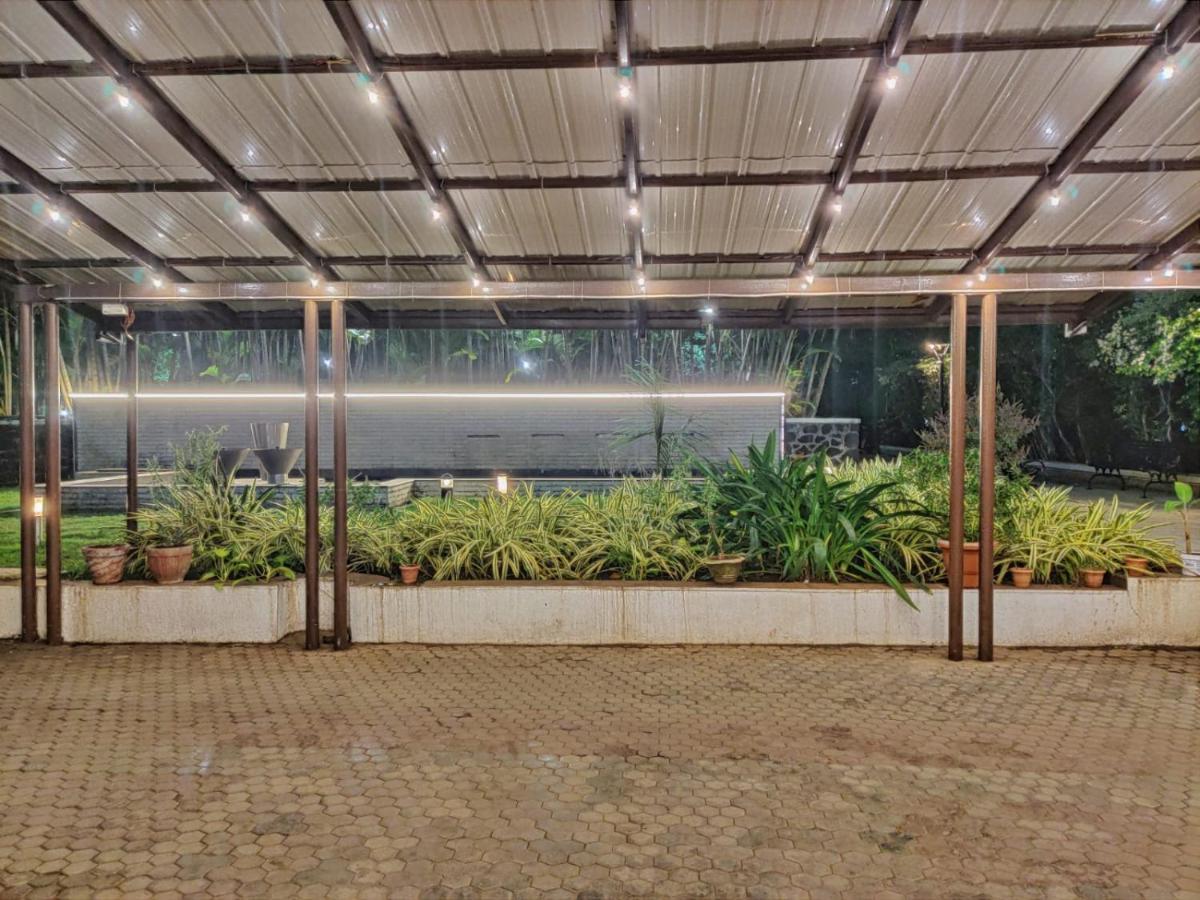 Hotel Ashwin Igatpuri, Pure Veg & Jain Food Bagian luar foto