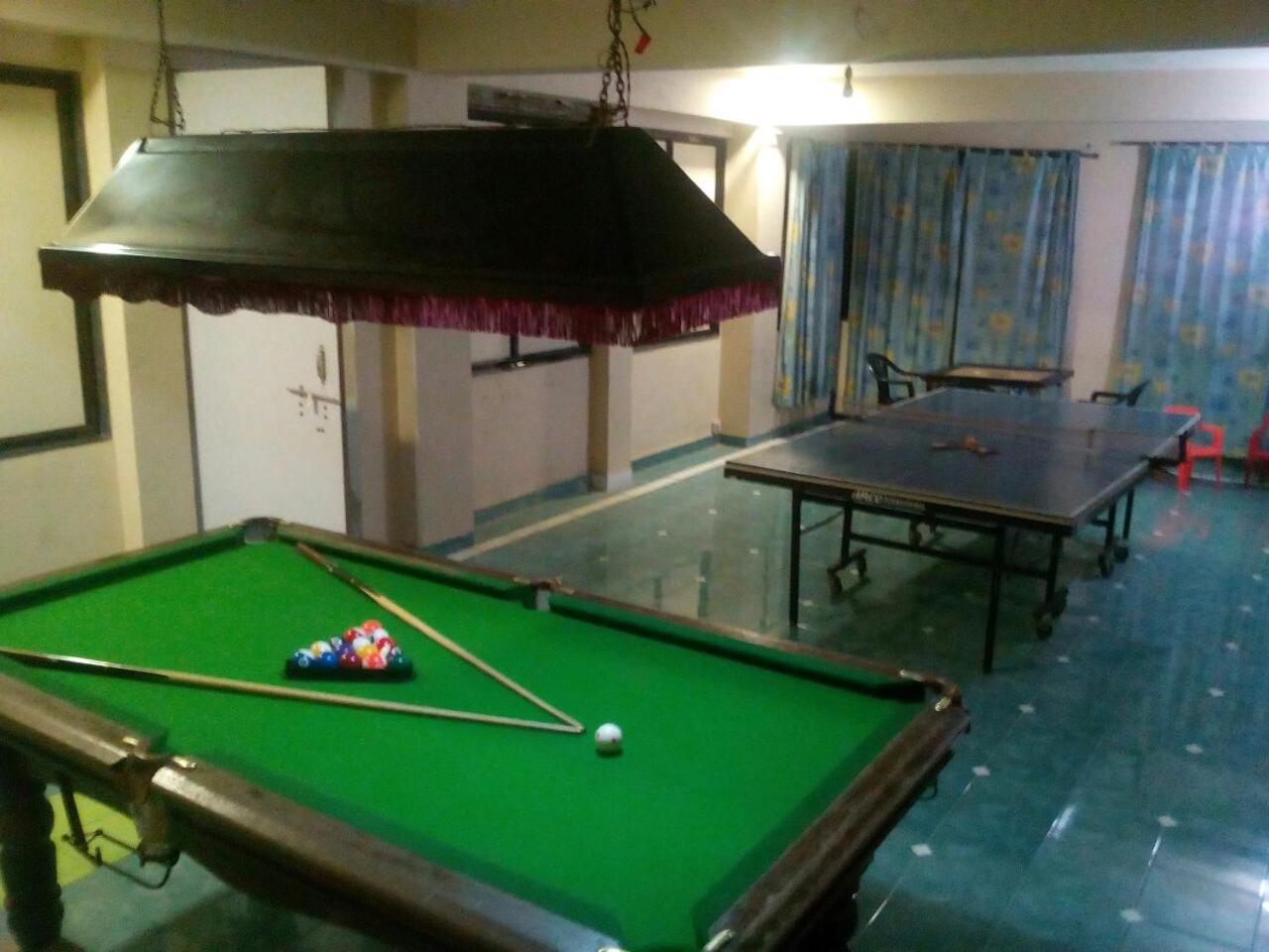 Hotel Ashwin Igatpuri, Pure Veg & Jain Food Bagian luar foto