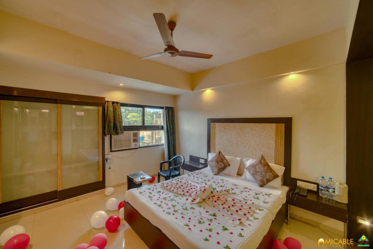 Hotel Ashwin Igatpuri, Pure Veg & Jain Food Bagian luar foto