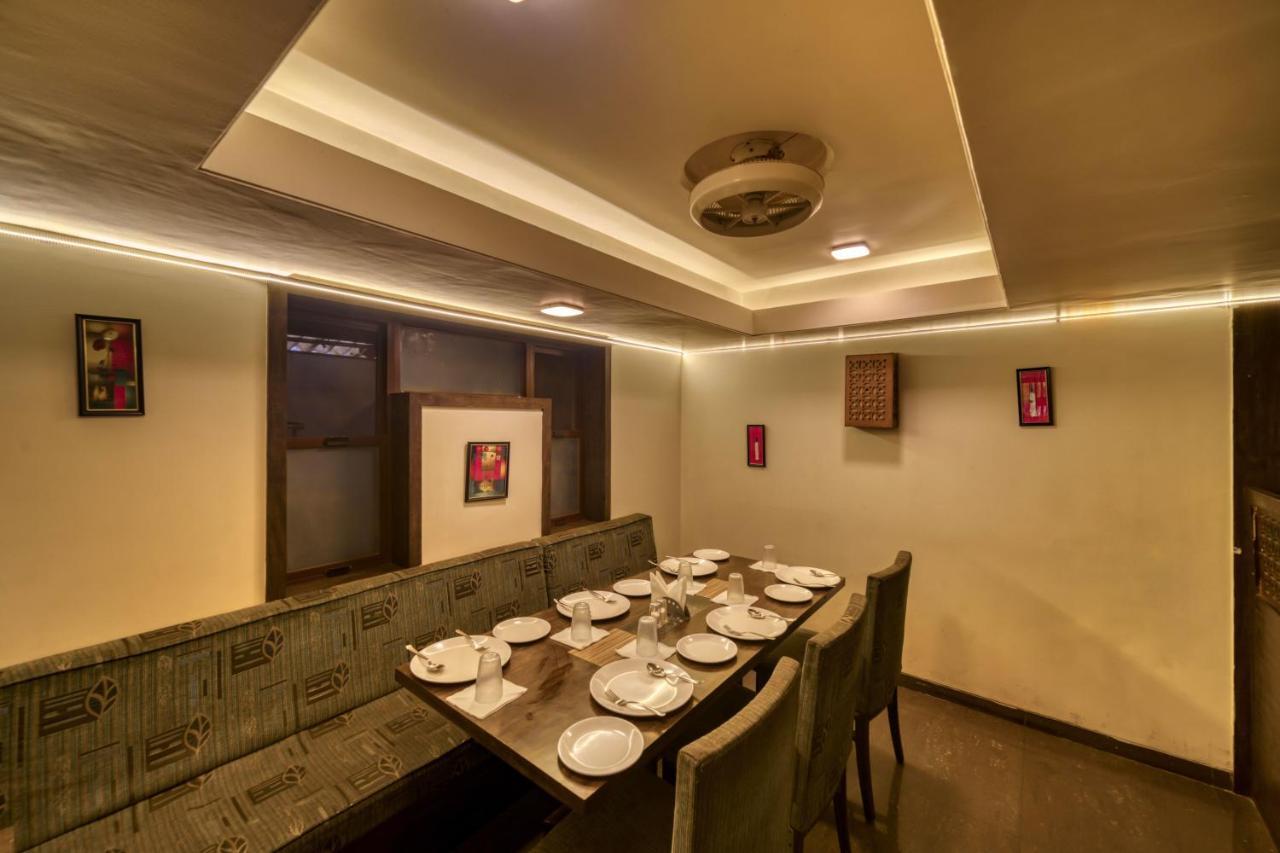 Hotel Ashwin Igatpuri, Pure Veg & Jain Food Bagian luar foto