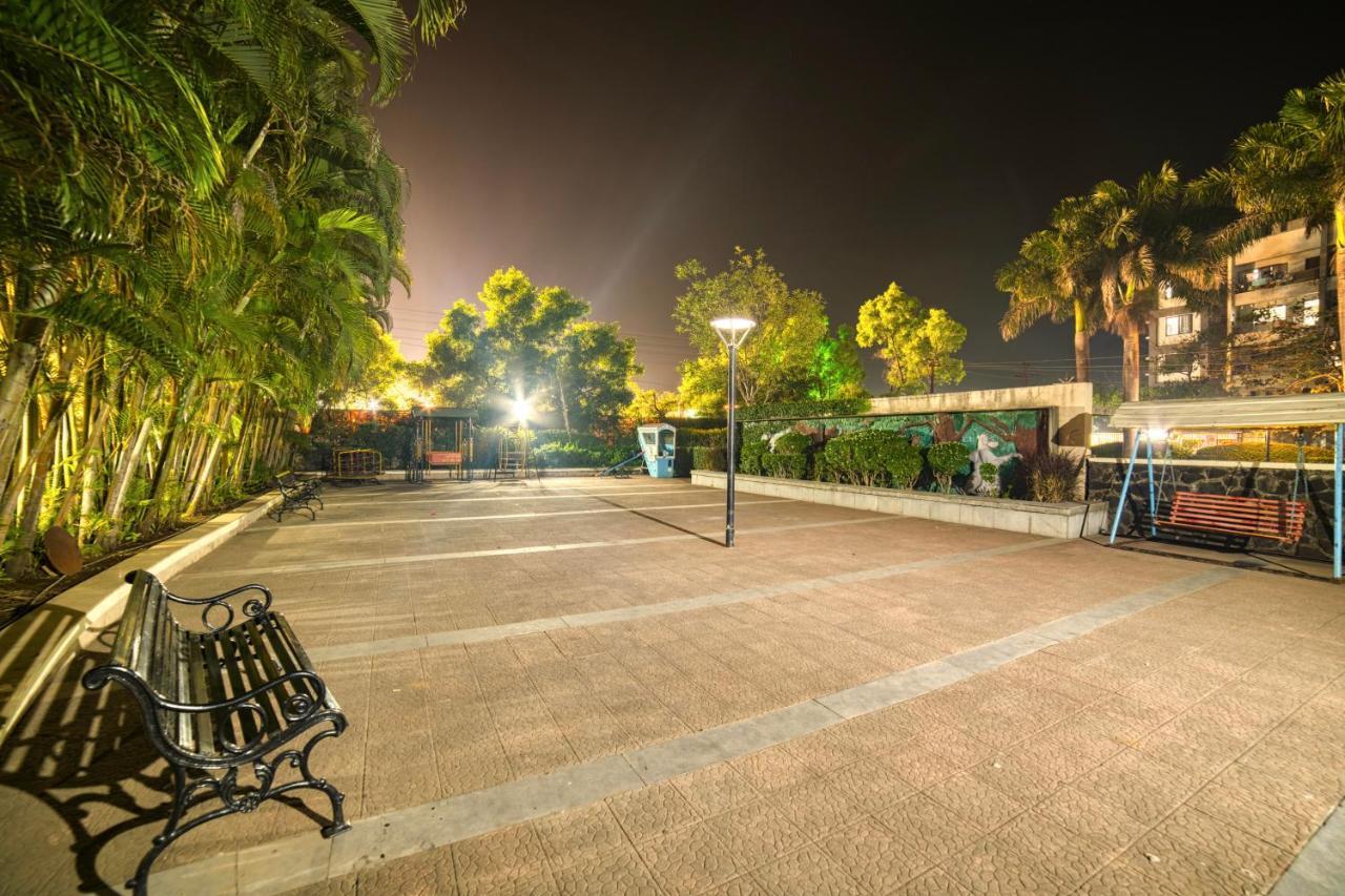 Hotel Ashwin Igatpuri, Pure Veg & Jain Food Bagian luar foto