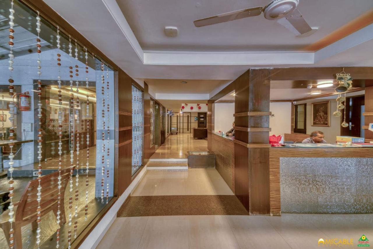 Hotel Ashwin Igatpuri, Pure Veg & Jain Food Bagian luar foto