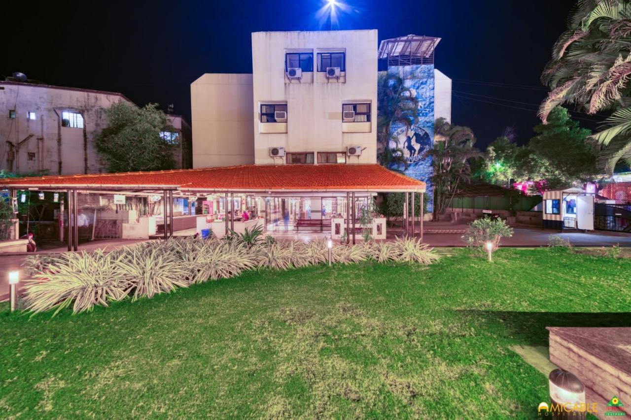 Hotel Ashwin Igatpuri, Pure Veg & Jain Food Bagian luar foto
